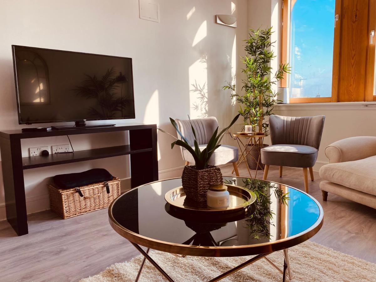 Spacious 2 Bedroom City Pad In Old Street Лондон Екстериор снимка
